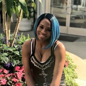 Meet your Posher, Awnagrace